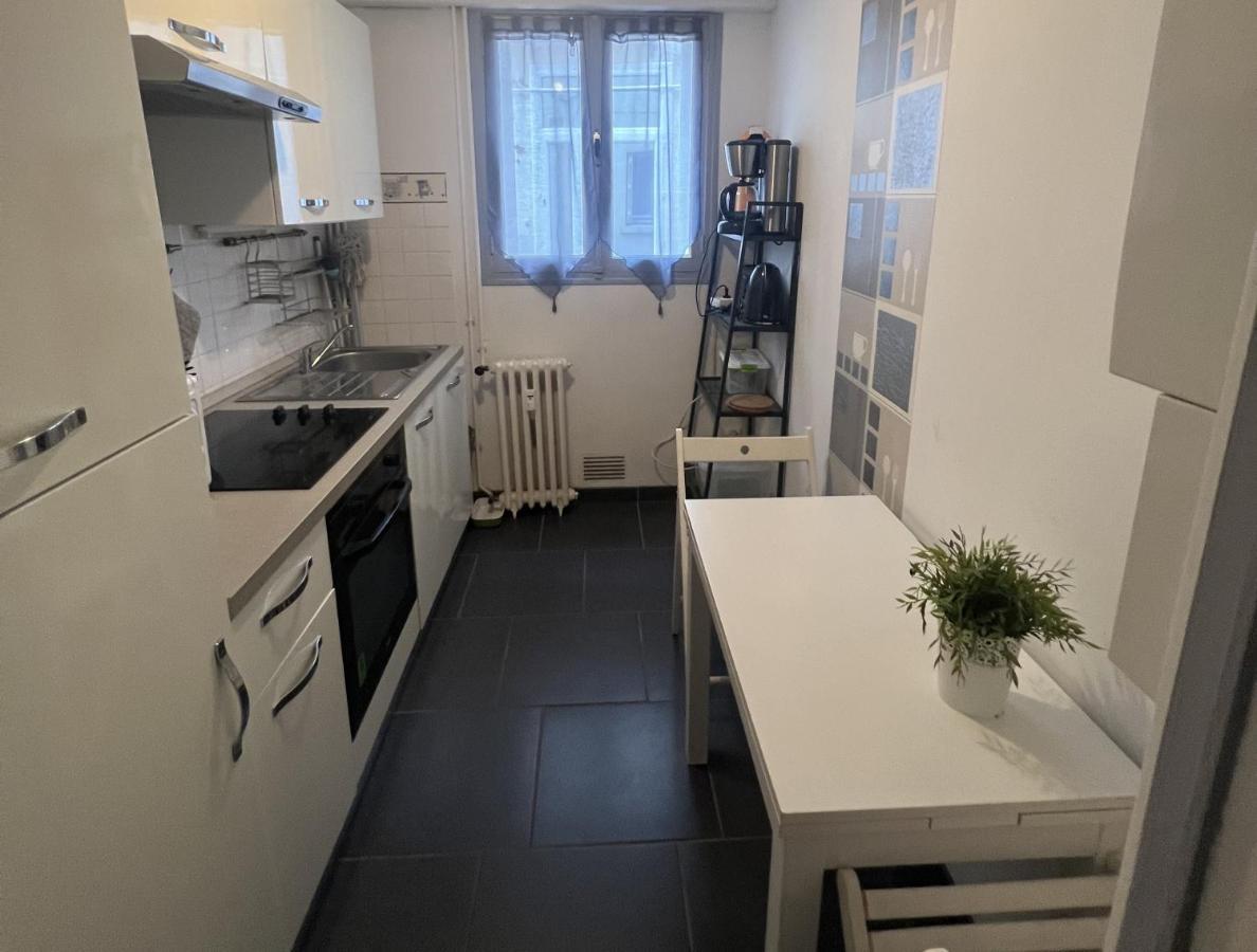 Le P'Tit Gris Apartment โรชฟอร์ ภายนอก รูปภาพ